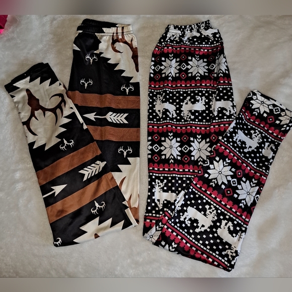 2 pair of leggings - Picture 1 of 2